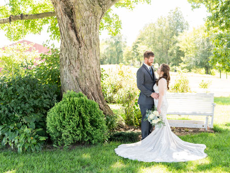 Ellisa + Ethan | An 8 Track Kind of Love