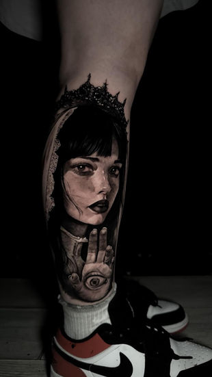 Siyah gri manga tarzı dövme çalışması, Ink Story Tattoo Ankara.