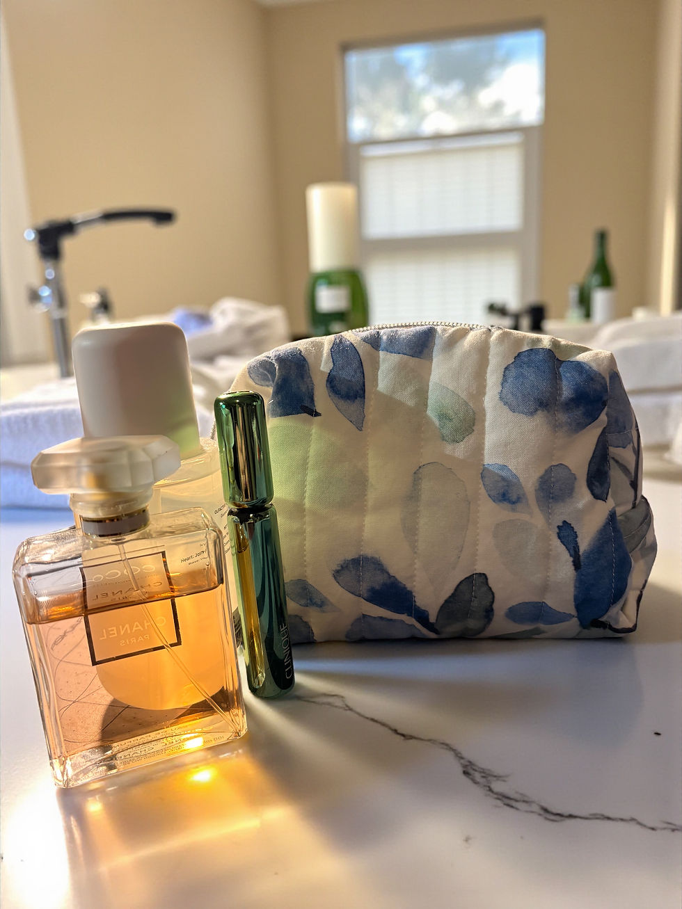 Thumbnail: Rosie Makeup Pouch  - Leaf Chic