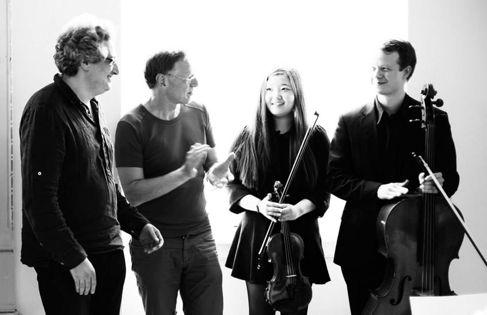 Yoffe, Fröhlich und Musiker