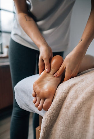 Masaje de reflexología podal energética