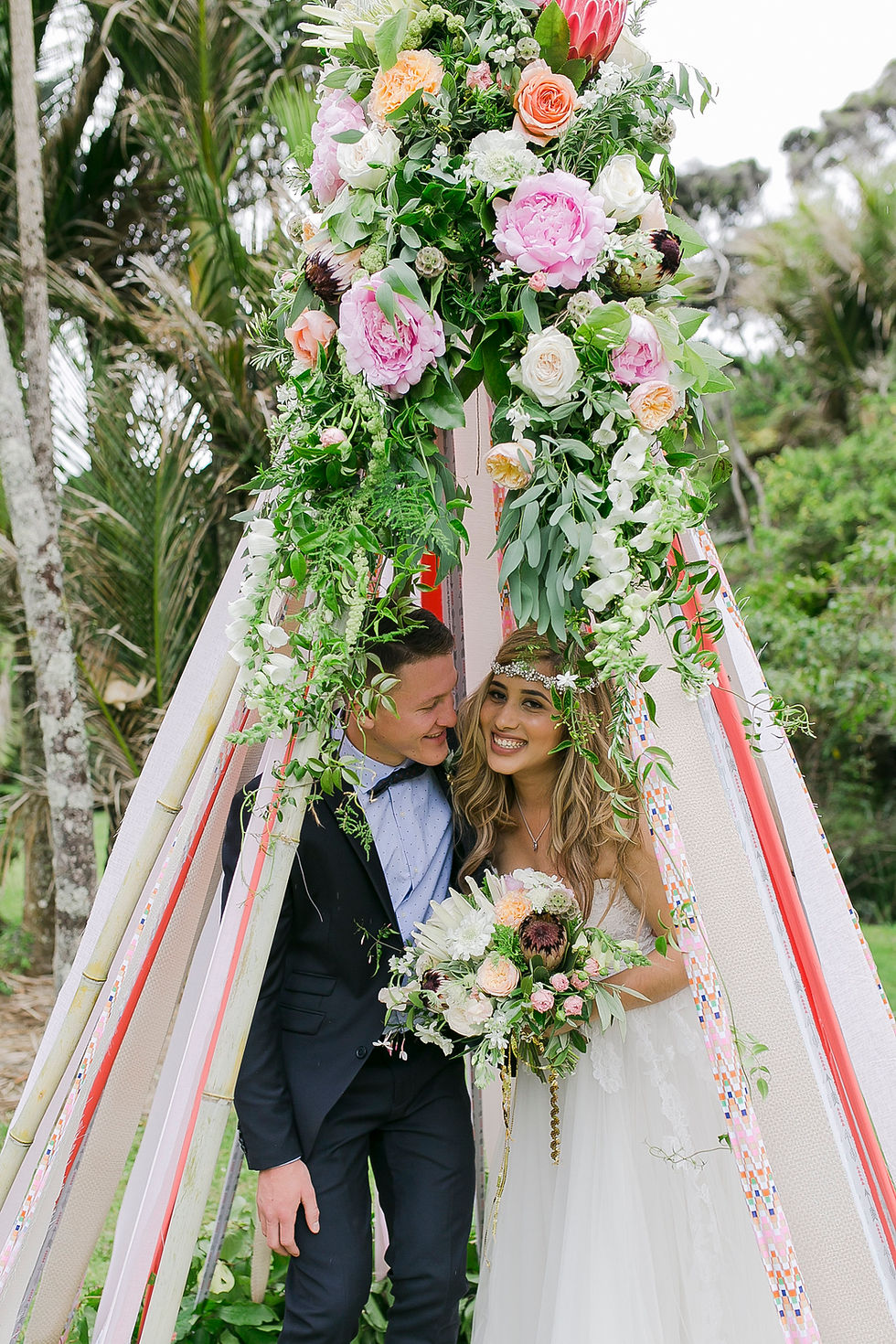 Amber rose & Shane's tee pee wedding