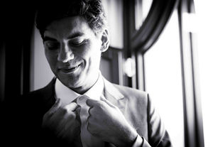 Destination wedding sea front 008.jpg