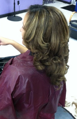 sew in weave w/natural perimeter out