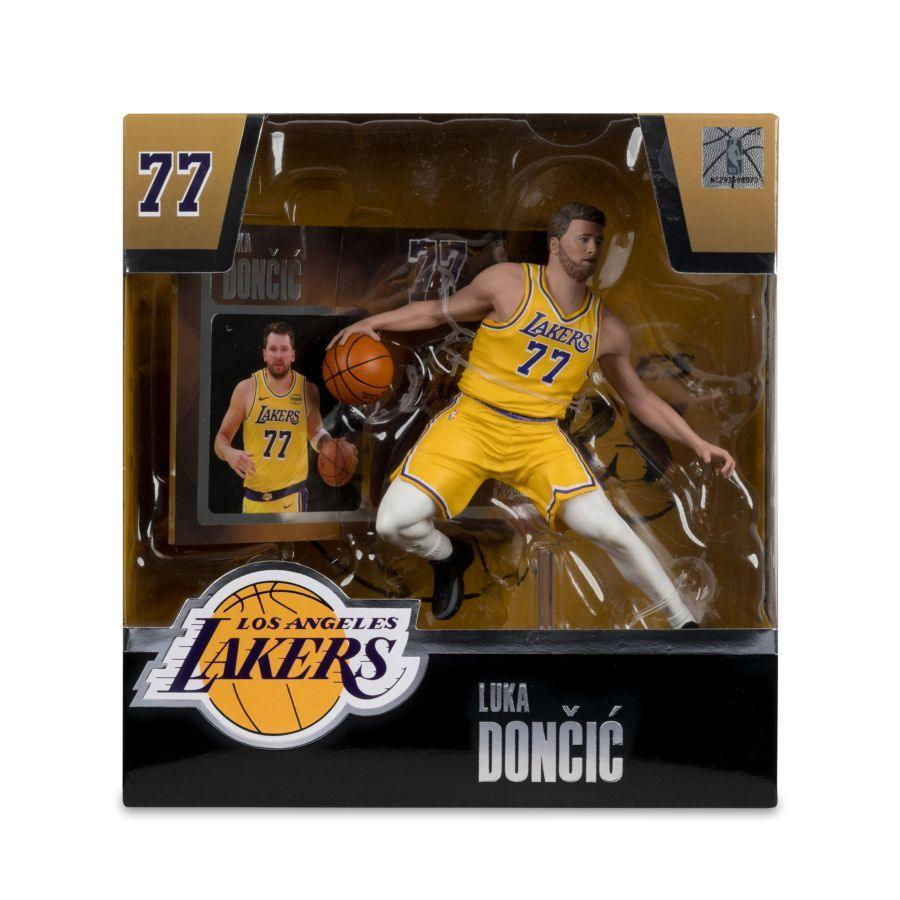 섬네일: NBA – Luka Doncic (La Lakers) Posed Figure