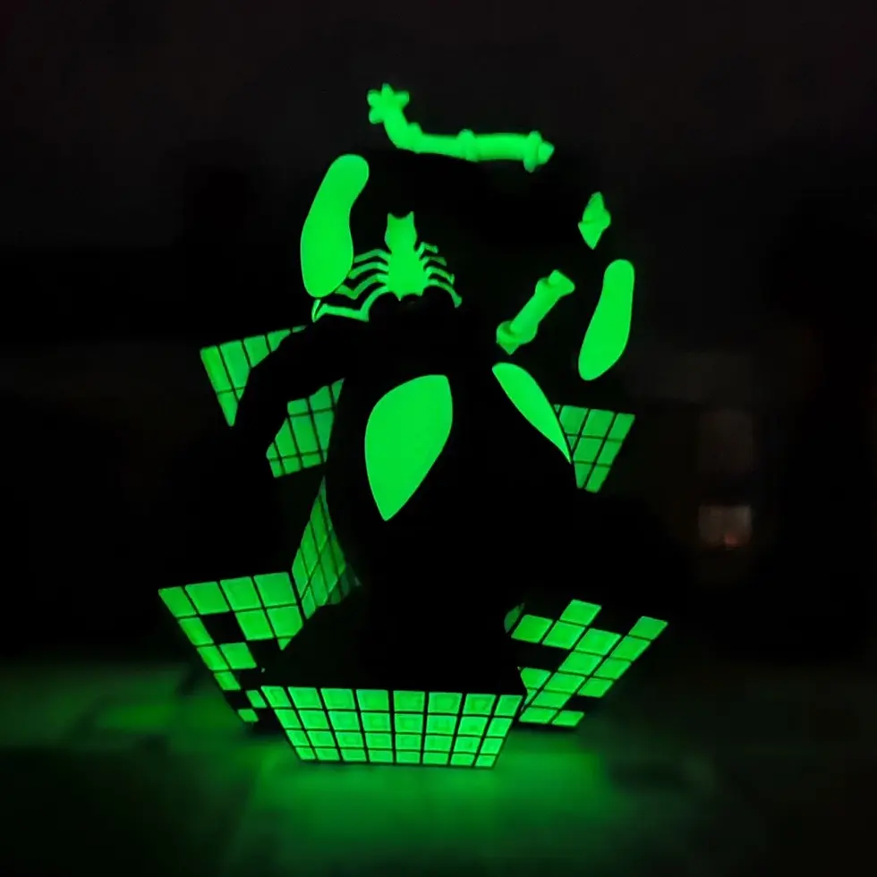 섬네일: Marvel Comics Collection Spectacular Spider-Man #101 Glow in the Dark Figure