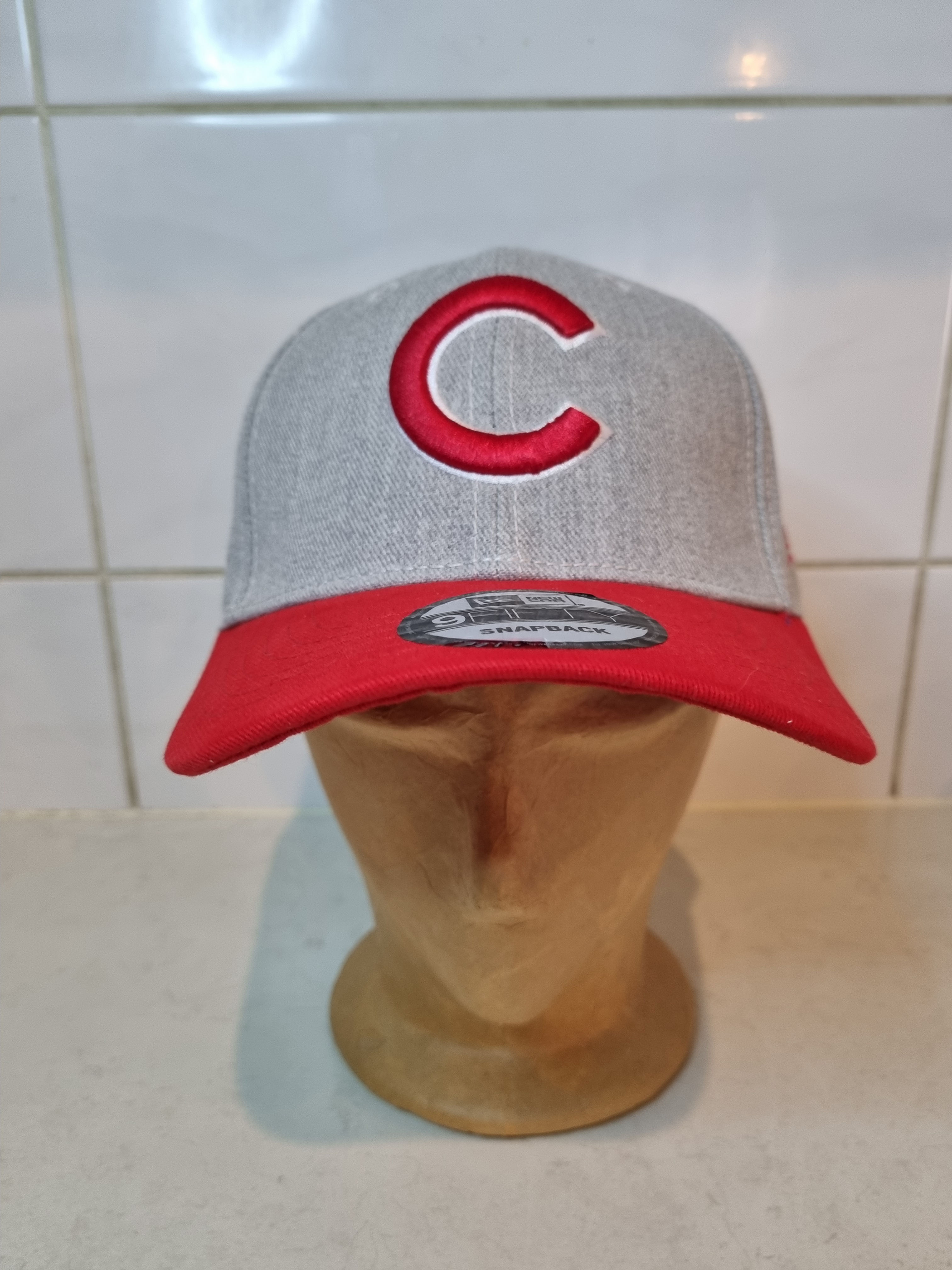 Chicago Cubs New Era 9FIFTY Snapback Hat - Brand New No Tags