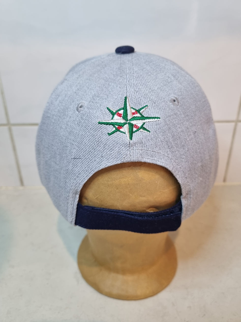 サムネイル： Seattle Mariners New Era 9FORTY Adjustable Hat - Brand New No Tags