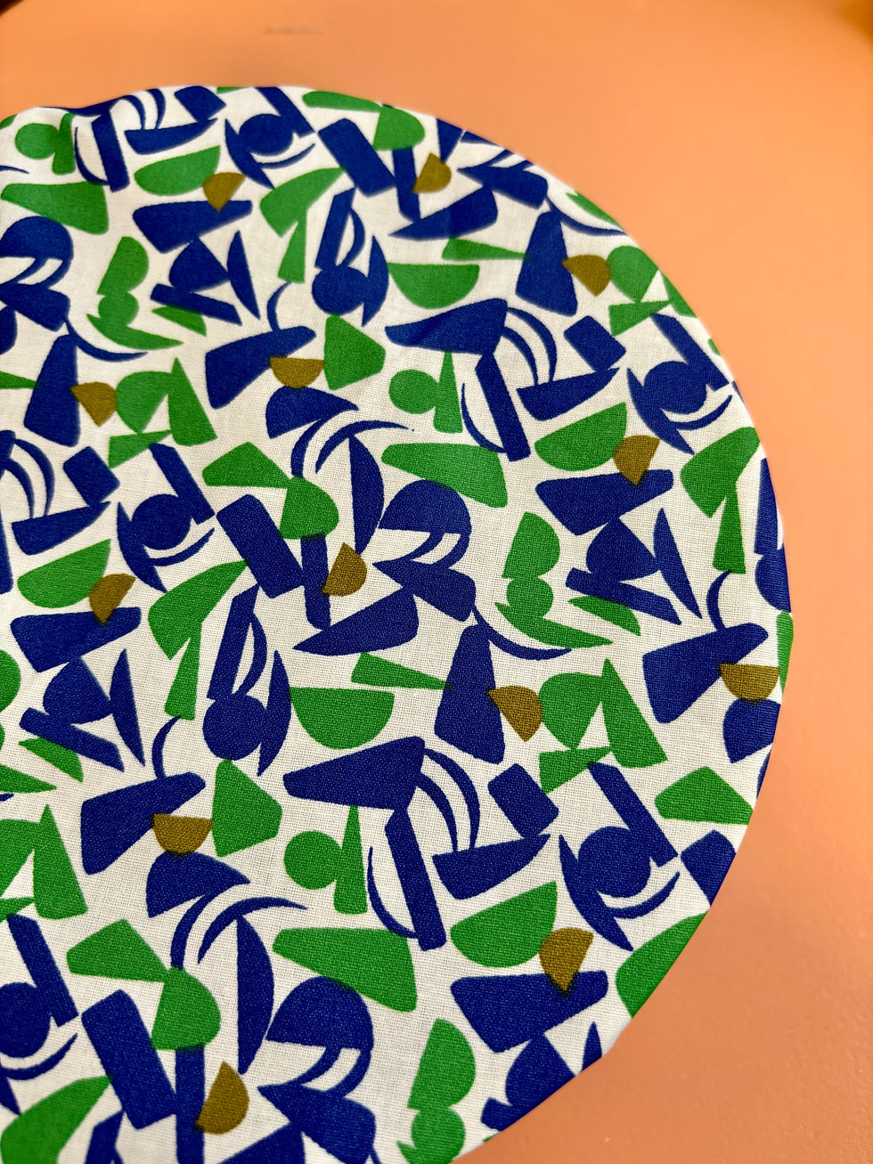 Miniature : Couvre-bol lavable utilisé pour conserver un reste de repas