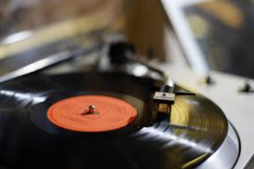 🎵 El retorn del vinil: quan el passat torna a sonar millor que mai