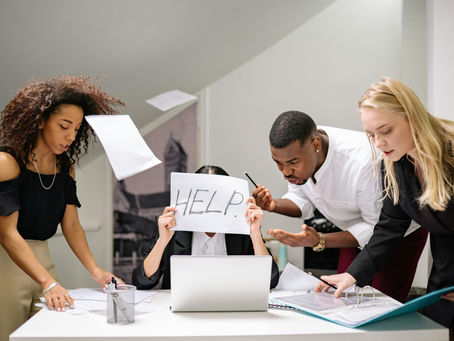 Work Smarter, Not Longer: Why Fractional Accounting Helps You Grow Without Burnout