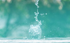 水