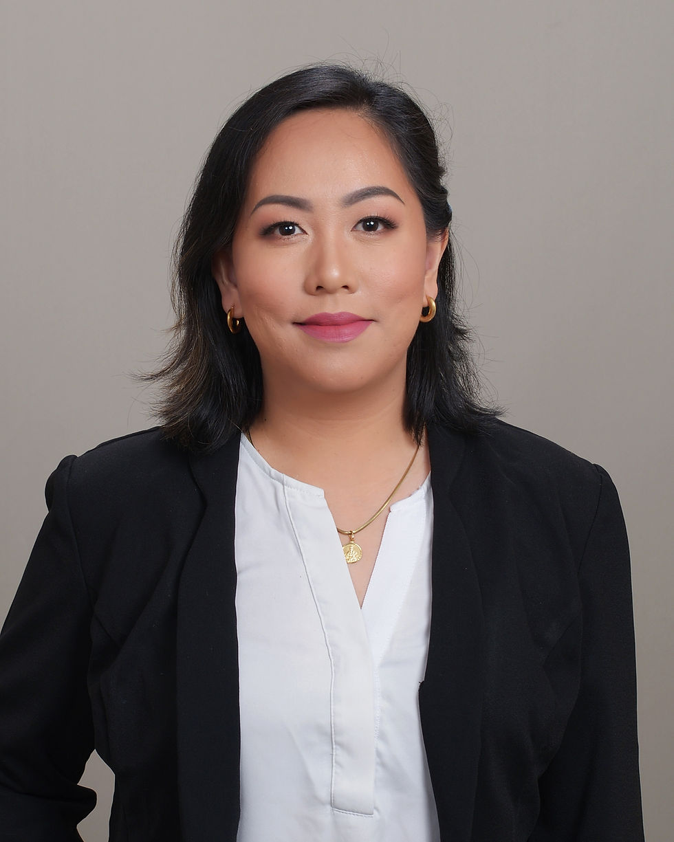 headshot2.JPG