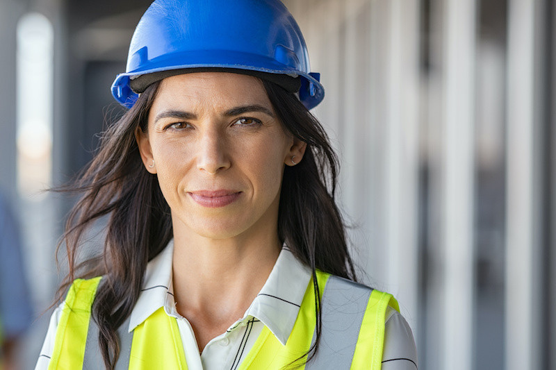 portrait of woman engineer protected by Sky Alert SOS