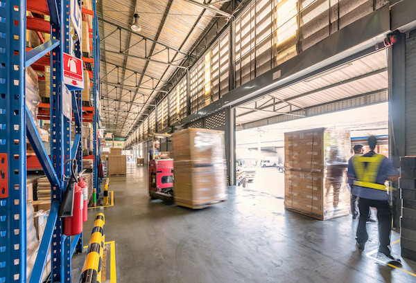 depot cleaning and office cleaning by React Specialist Cleaning