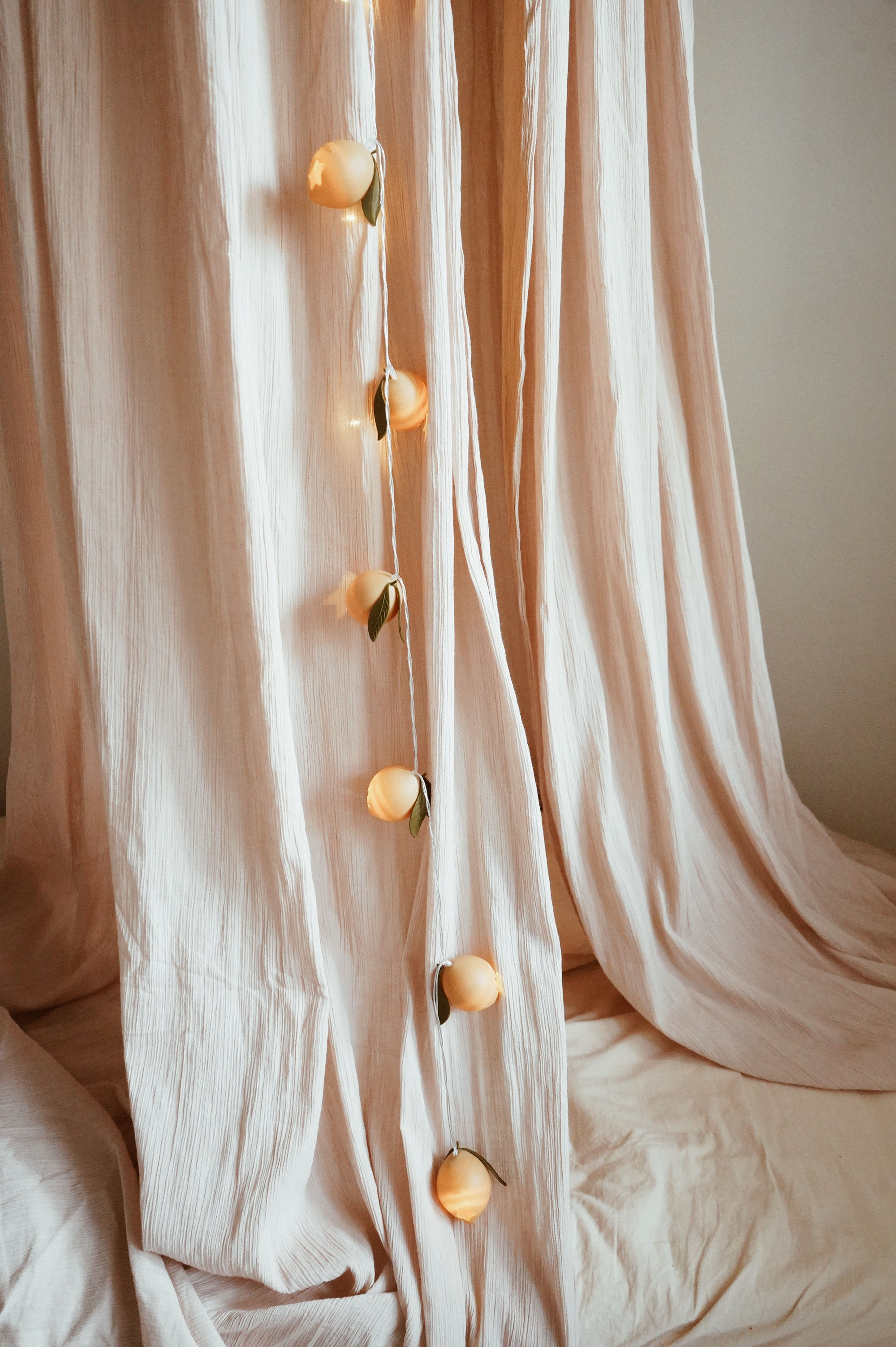 Konges Slojd - Light chain lemon