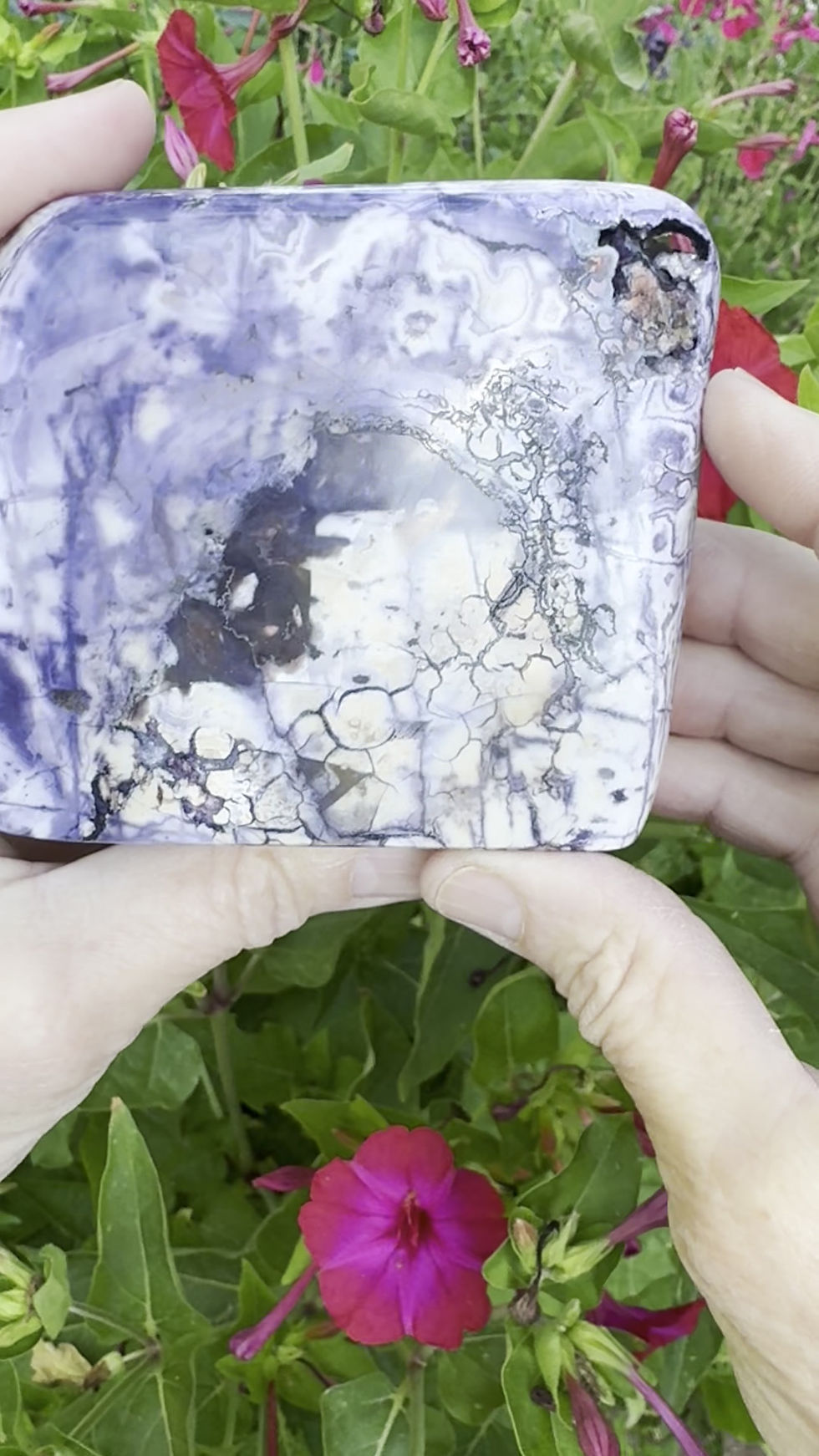 Thumbnail: Tiffanystone