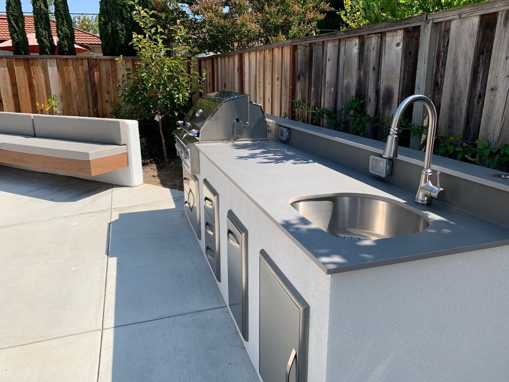 outdoor kitchen cement counter1