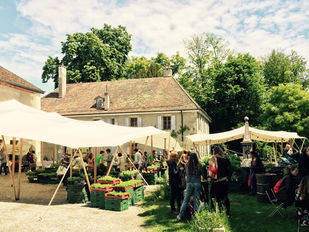 Marché aux Plantons
Vendredi 4 et Samedi 5 mai