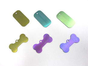 チタン製ドッグタグへレーザーマーキング（レーザー刻印）