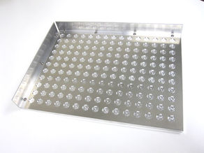 レーザーカッティング用の保持ピン＆ベーステーブル（その２）