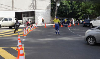 Alcaldía implementa reordenamiento vial para agilizar el tránsito en el sector de Lomas del Guijarro