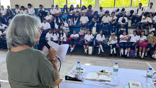 Dieciocho poetas internacionales y dieciséis hondureños realizarán lecturas en cinco ciudades de Honduras, en el marco del III Festival Tegus Si Canta