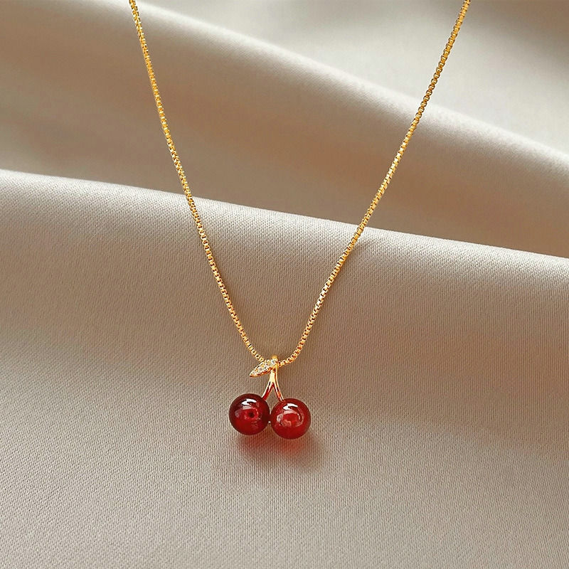 New Wine Red Cherry Gold Color Pendant Necklace For Women Personality Fashion Ne