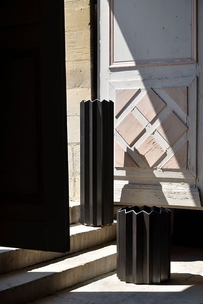 LOBGEOIS_JULES_LACORNIERE_POTS_DESIGNER_PERFORMATEUR_PRODUITS_STEEL_WELDING_FURNITURE_HAND