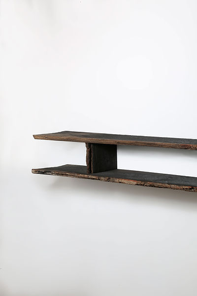 to_build_a_fire_étagère_shelf_shelves_Jules_Lobgeois_chêne_oak_brûlé_burned_shou_sugi_ban_