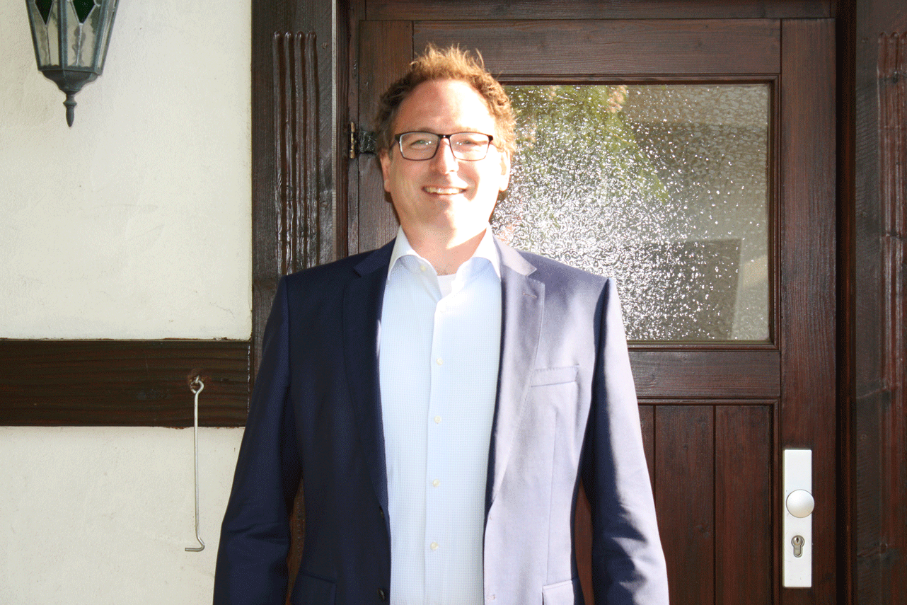 Thilo Puderbach.gif