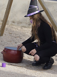 bruja atalaya.jpg