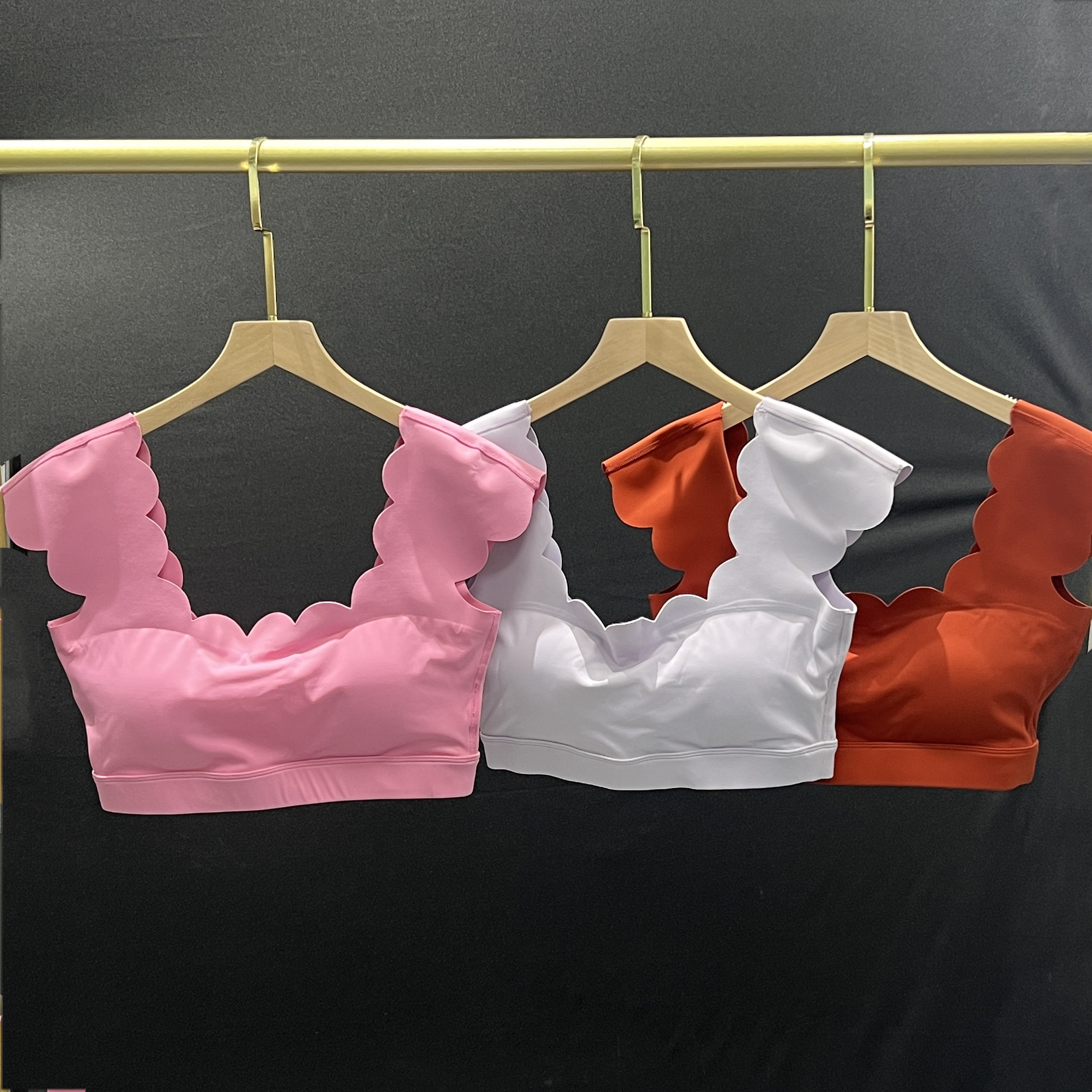 Fashion Short Sleeve Sports Tops for Women Gym Top with Chest Pads Beauty Back P