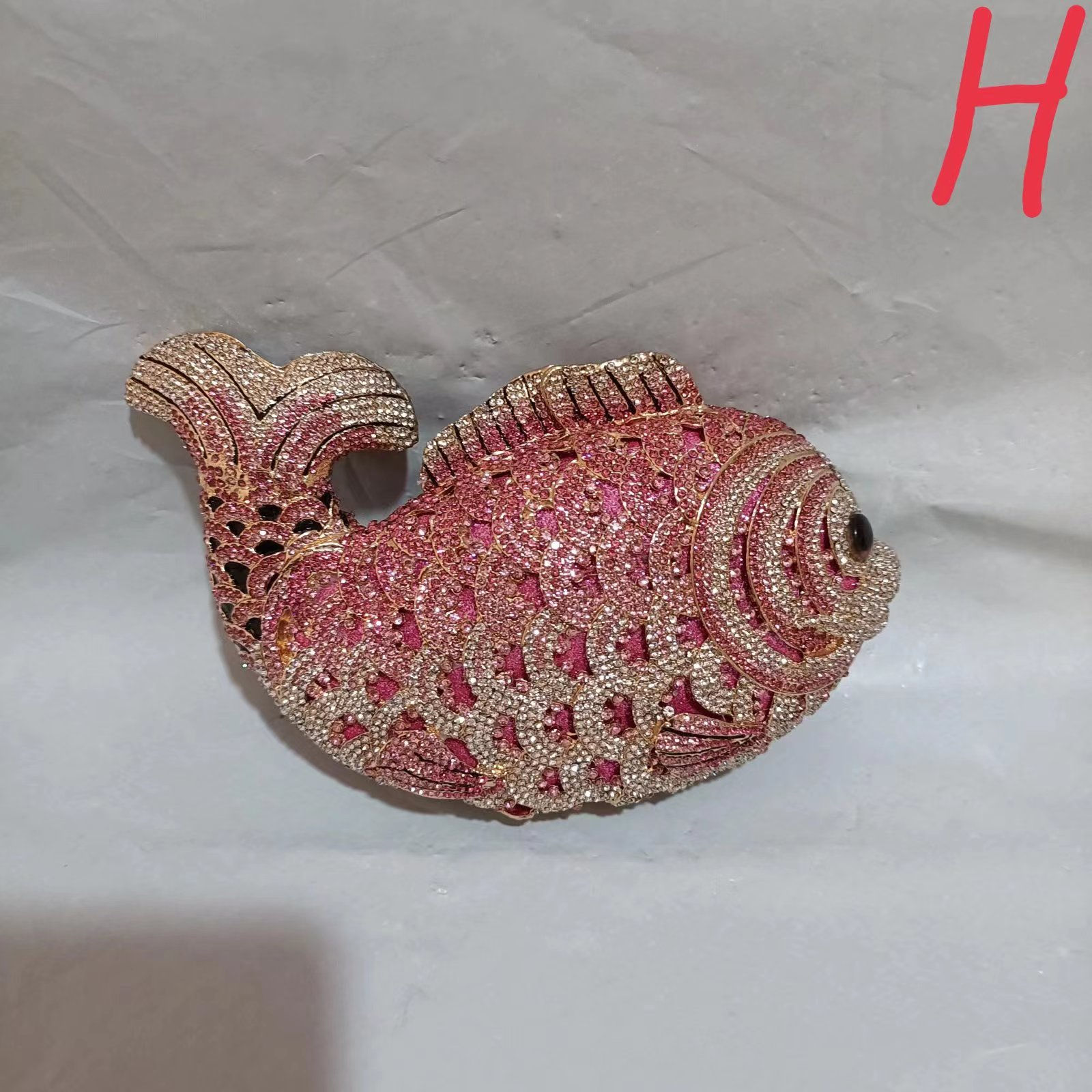 Fish Shape Rhinestones Evening Bag