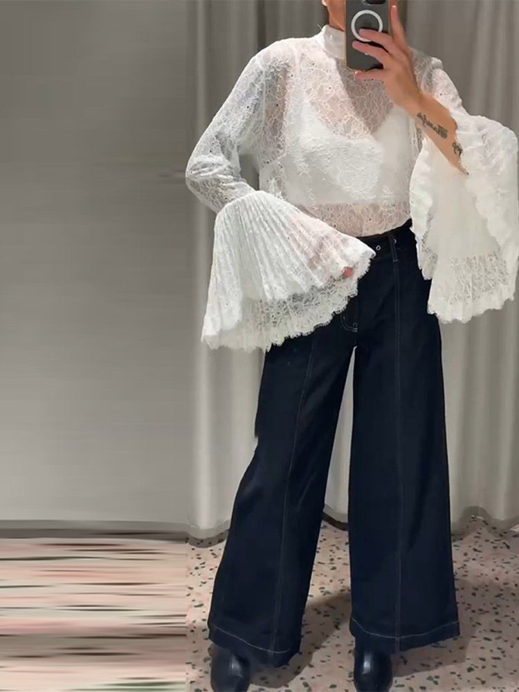 Lace Bell Sleeve Top