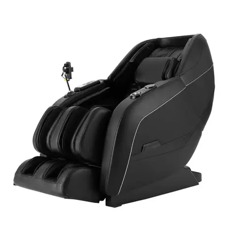 Feellax Massagesessel in Schwarz mit Zero-Gravity-Liegeposition im Wohnraum.