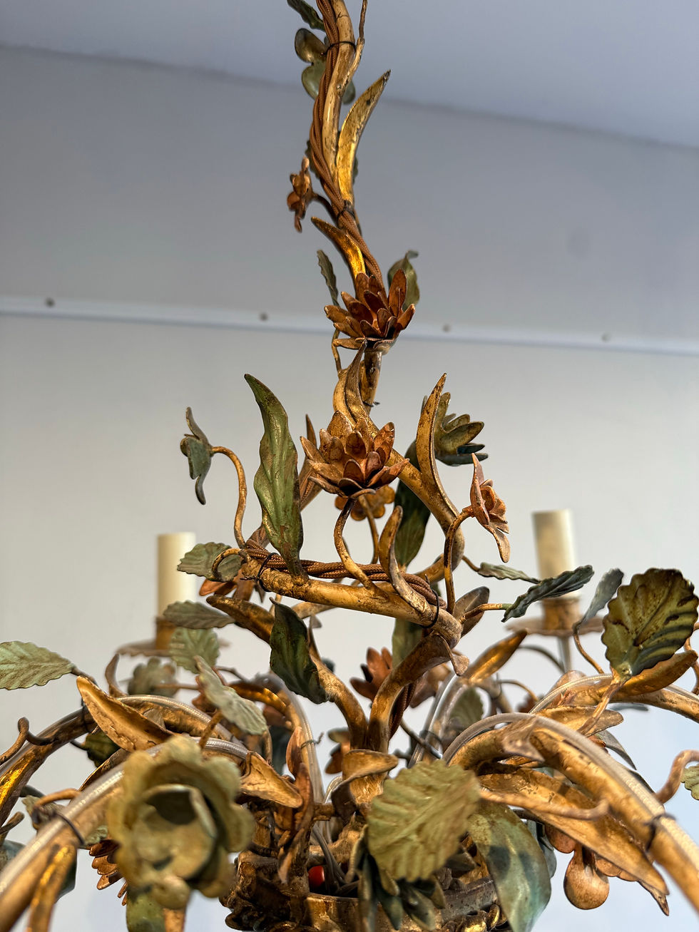 Thumbnail: Tole flower chandelier