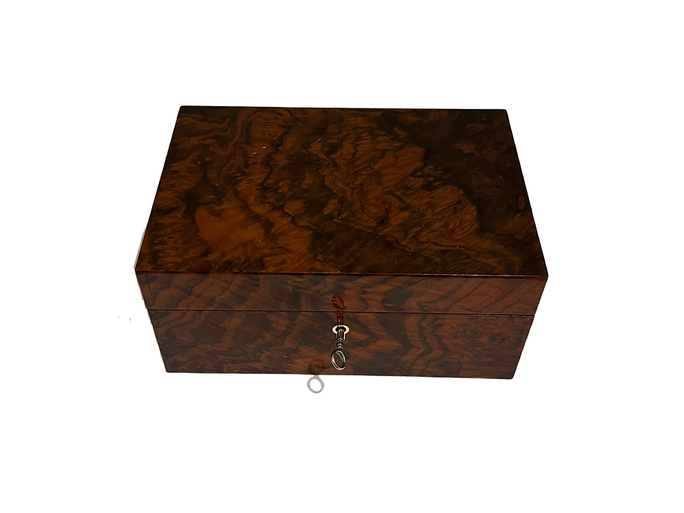 Thumbnail: Walnut humidor