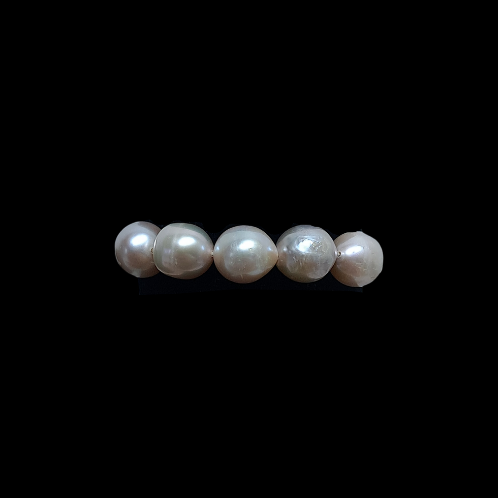 Thumbnail: Ameline Natural Pearl Bracelet