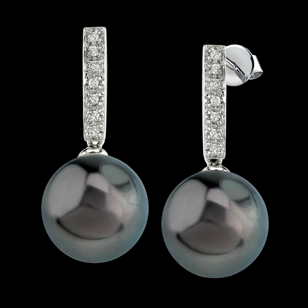 9K Sheen Tahiti Natural Pearl Earrings