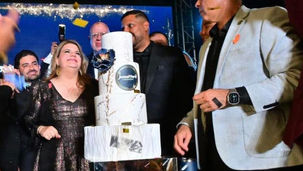 DE SELFIES, CANDELABROS HUMANOS Y CUMPLEAÑOS: EL BARROCO POPULISTA BORICUA