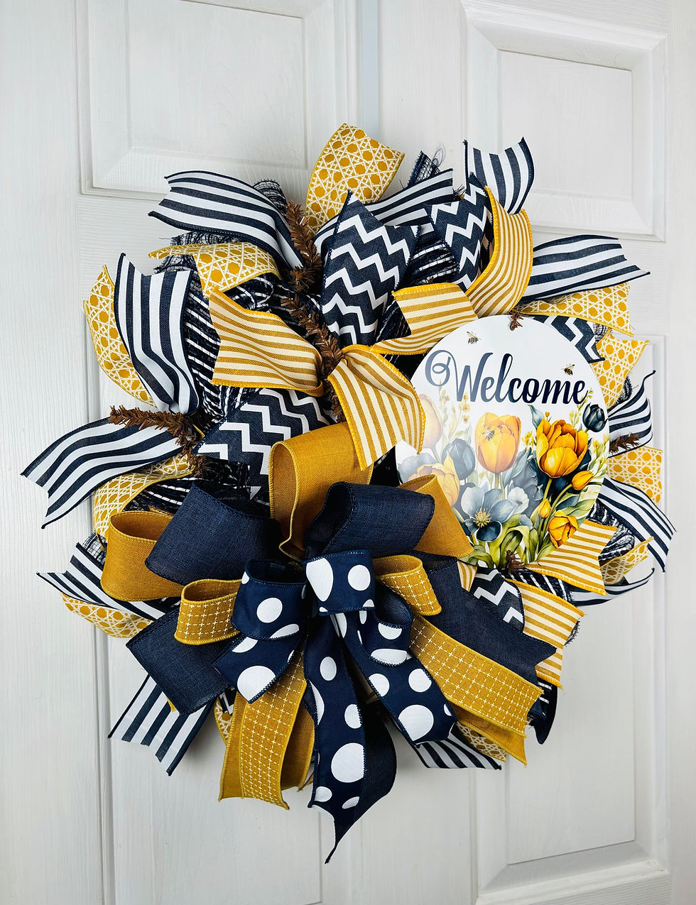 Thumbnail: Everyday navy blue and dark yellow welcome wreath 