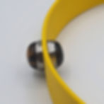 Le concept GG.MASCOT repose sur une connexion unique entre l'animal et l'humain, mettant en avant l'idée d'interchangeabilité. OEIL DE TIGRE collection des 7 chakras