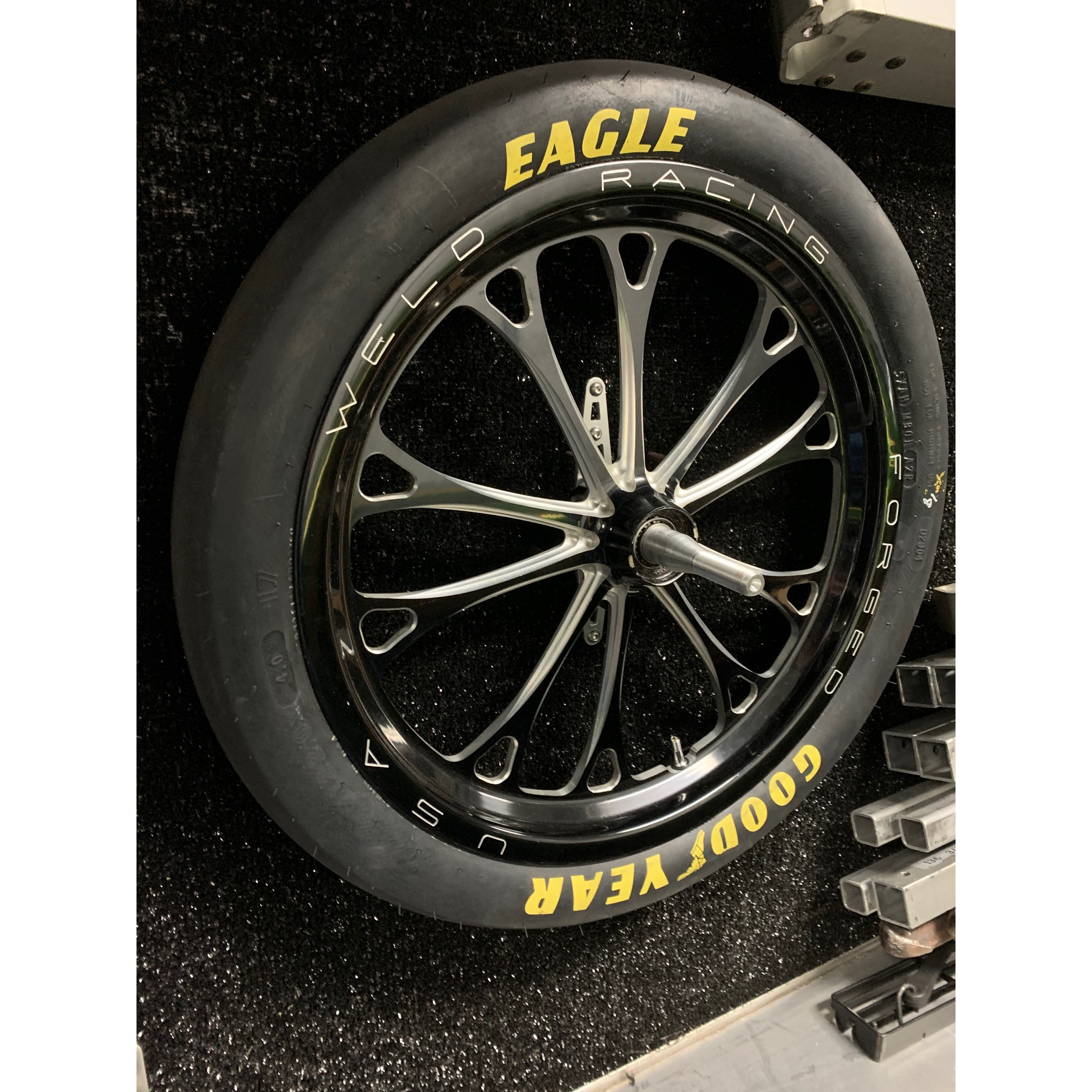 Dragster Spare Front Wheel Mount