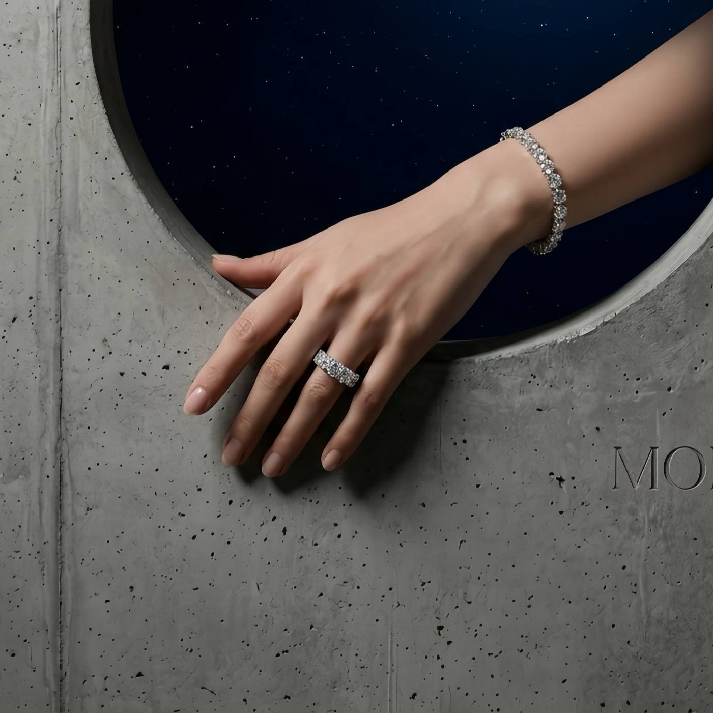 Celest Tennis Ring