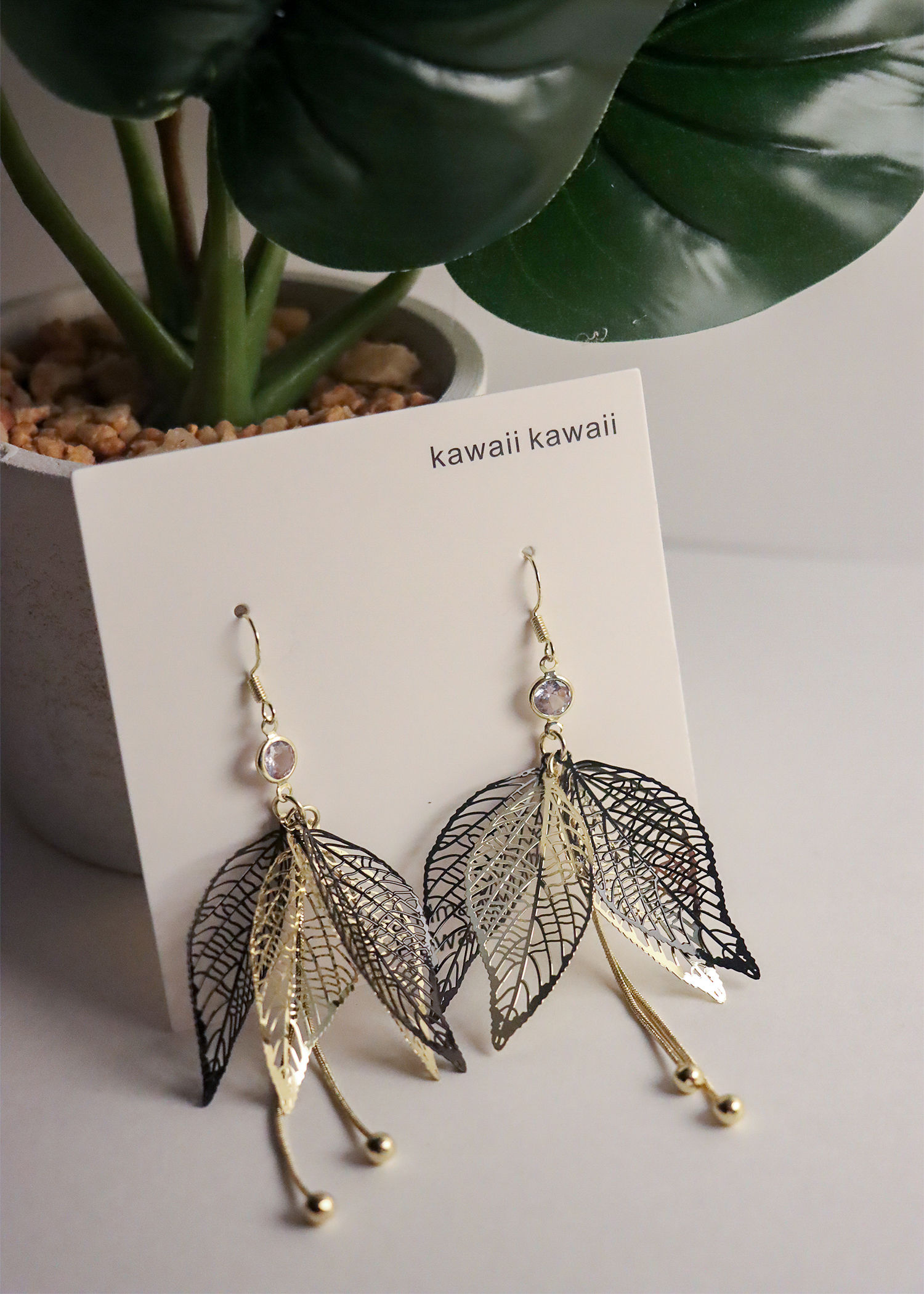 Black & Gold Leaf Cluster Earring