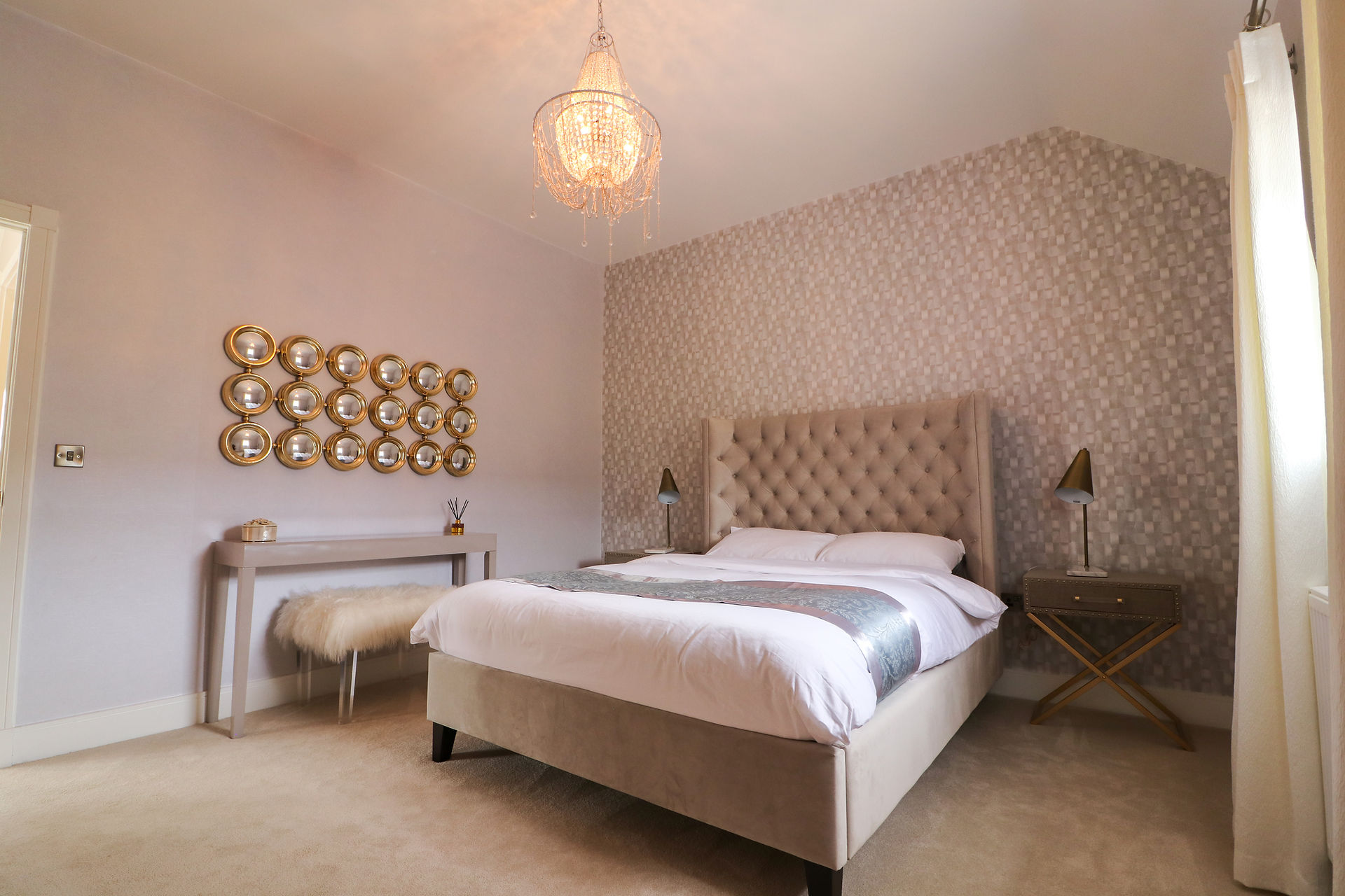 Northumberland Luxury Stays, West Chevington Farm. Autumn deal, the chivits