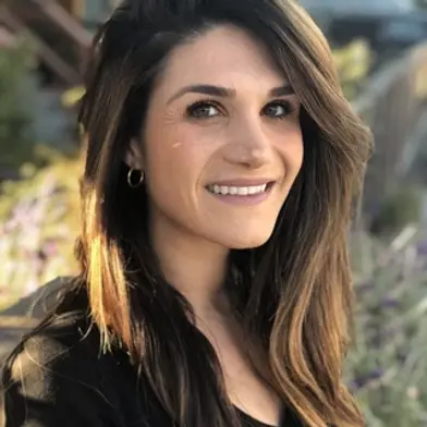 Roxanne Rafiepour-MA-Psychologist