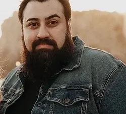 Mani Faez-LMFT-Therapist