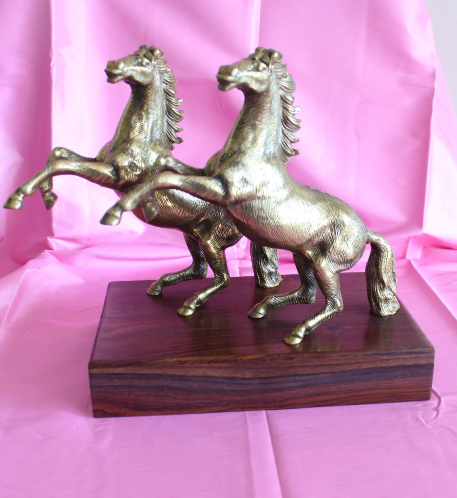 Thumbnail: Horse Double Big